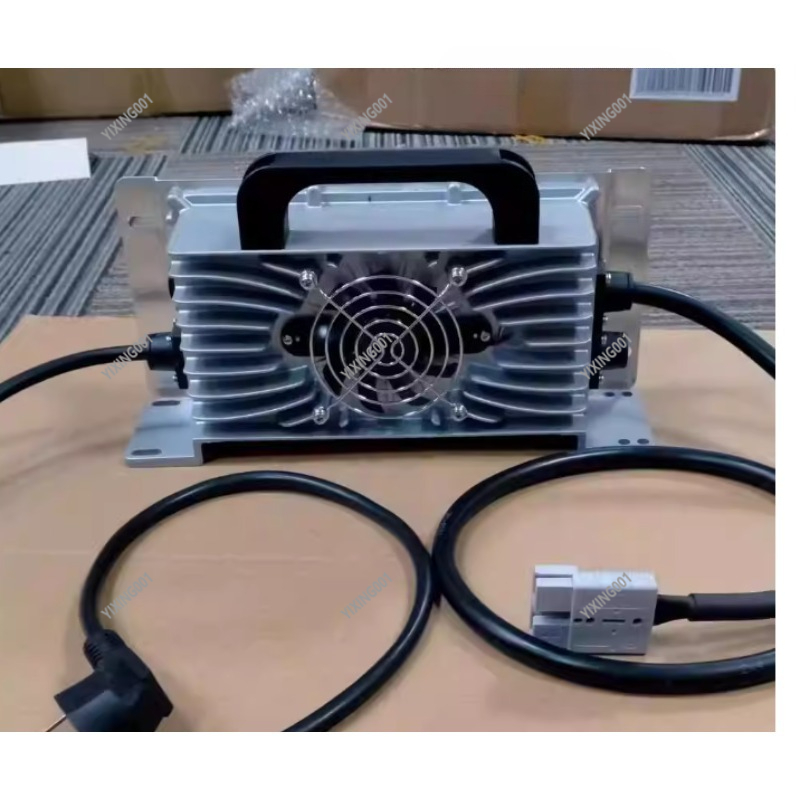High Power 15A Fast Charging E - 72V 15A Fast Charger 评论和价格